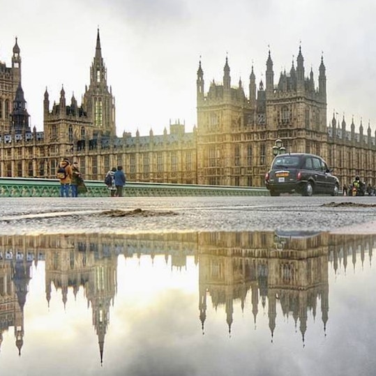 water view reflection of westminster